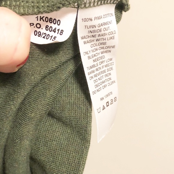 Vineyard Vines Half Zip Pullover - Picture 4 of 4